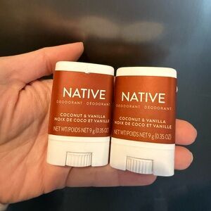 Native travel size deodorant coconut vanilla